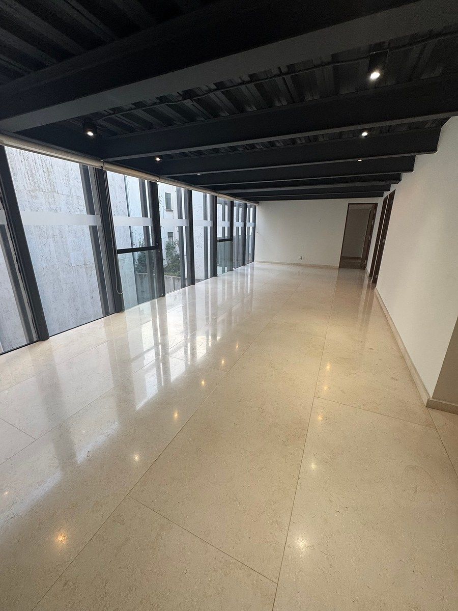 Department for rent in Ciceron, photo 1 of 16