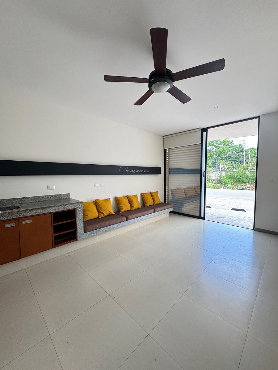 Sala Comercial em Montebello, Mérida, foto 2 de 10