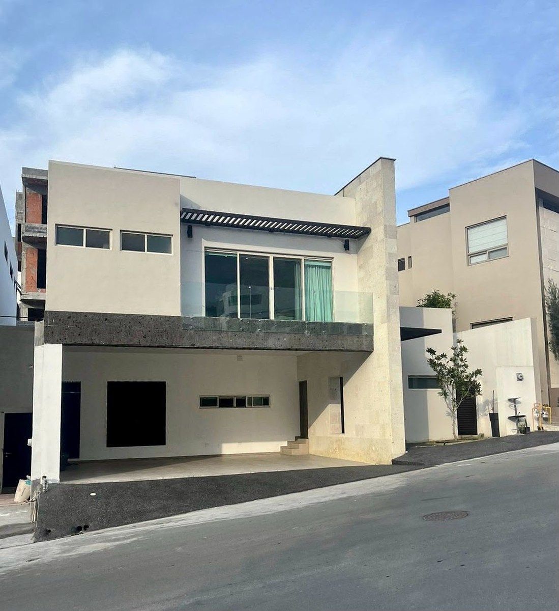 CASA PARA ALUGAR EM CAROLCO, foto 1 de 7