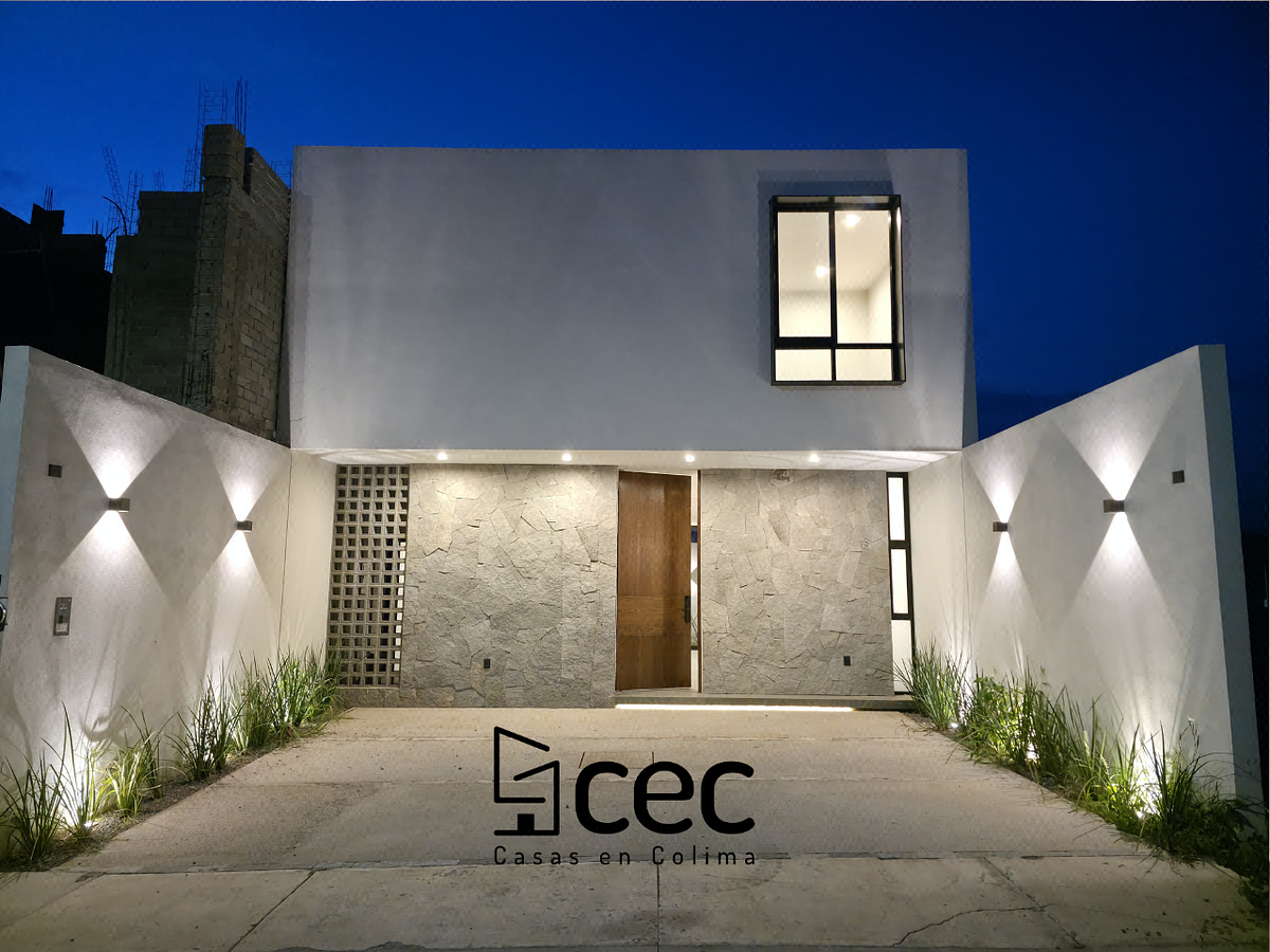 Residencia en Venta 2 Plantas, 3 Recámaras, 2.5 Baños, Cochera para 2 Autos