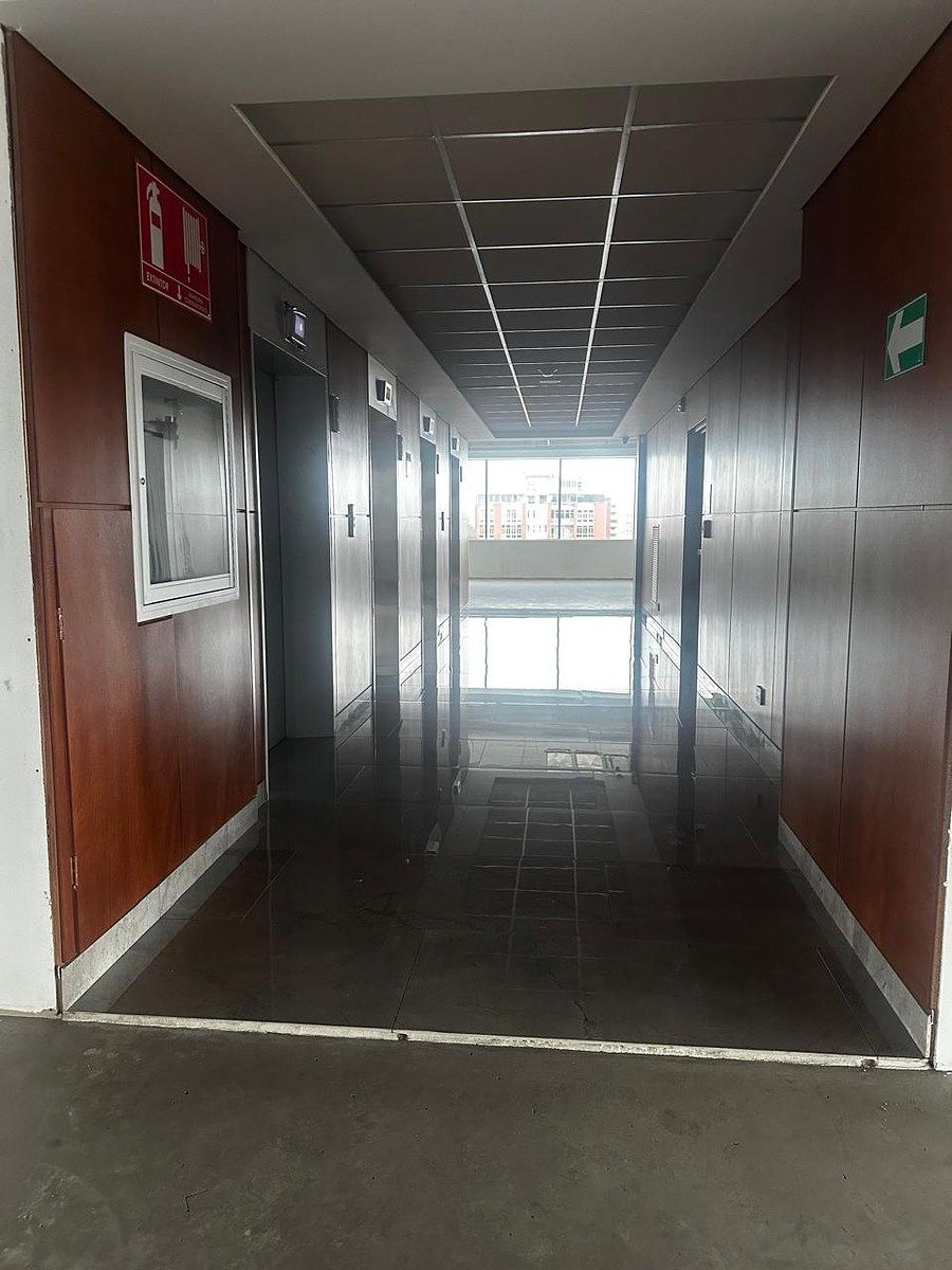 Piso completo para alquiler en Avenida Reforma, foto 1 de 4