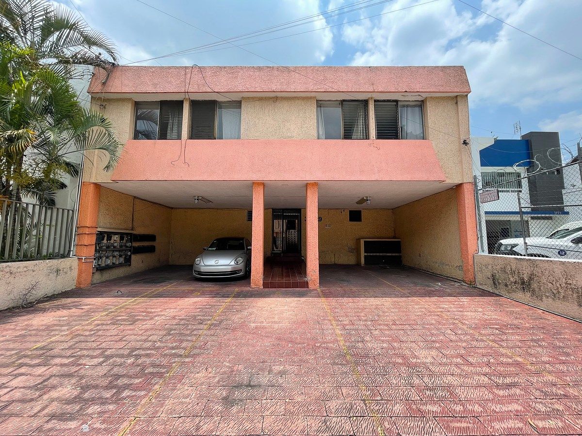 Studio for Rent in Arboledas Neighborhood, photo 1 of 13