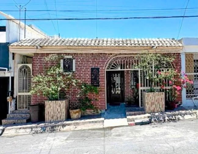 House for sale in Villa Los Pinos, South Zone of Monterrey., photo 1 of 13