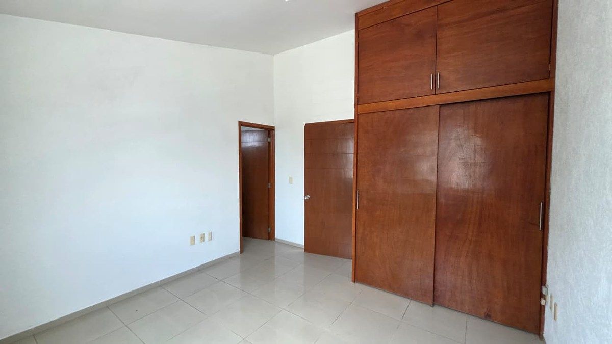 Casa em Marcelino Garcia Barragán, Zapopan, foto 19 de 29