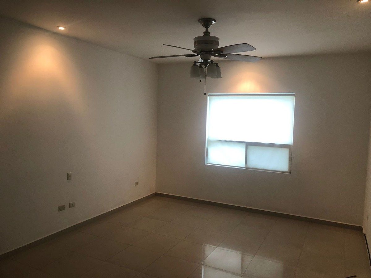 Casa em Las Cumbres 6 Sector Sección C, Monterrey, foto 12 de 26