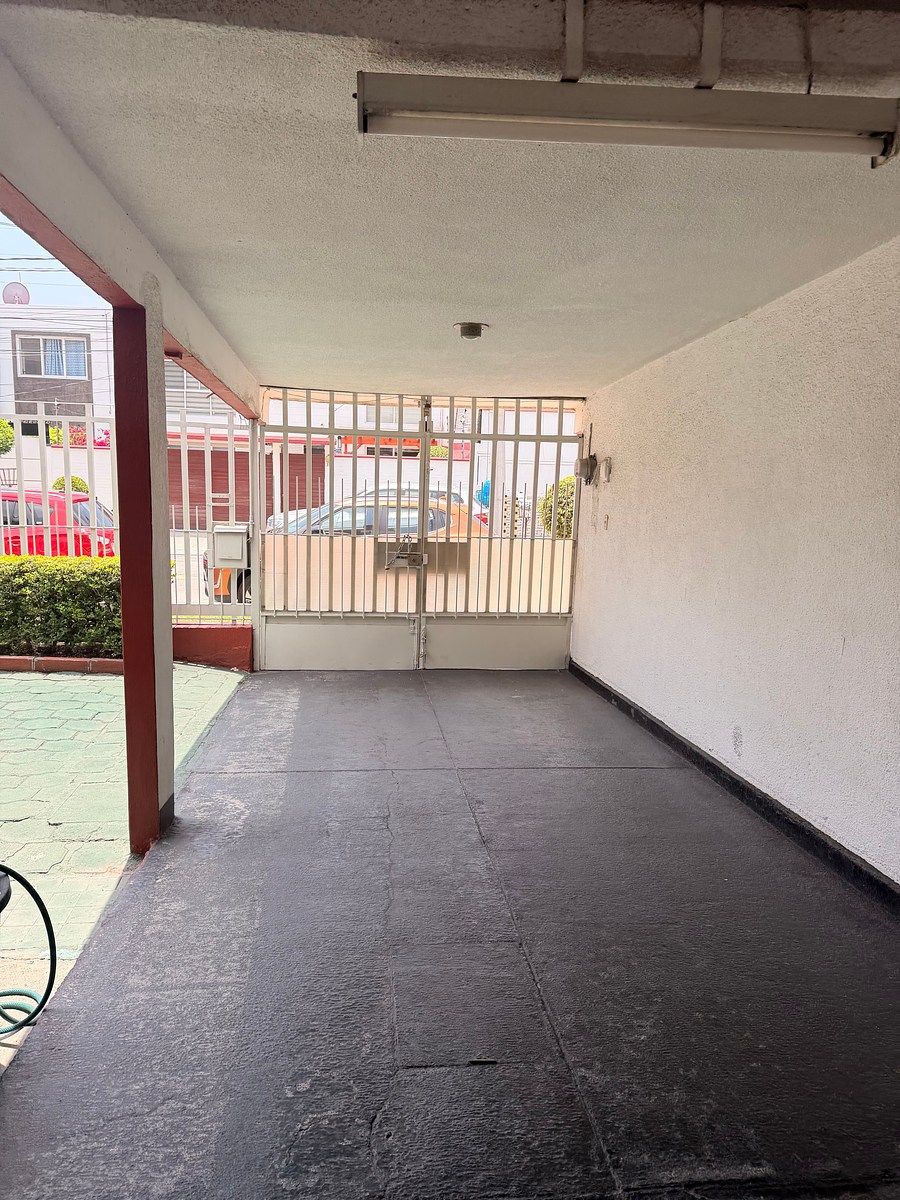 Casa em Ciudad Satélite, Naucalpan de Juárez, foto 4 de 26