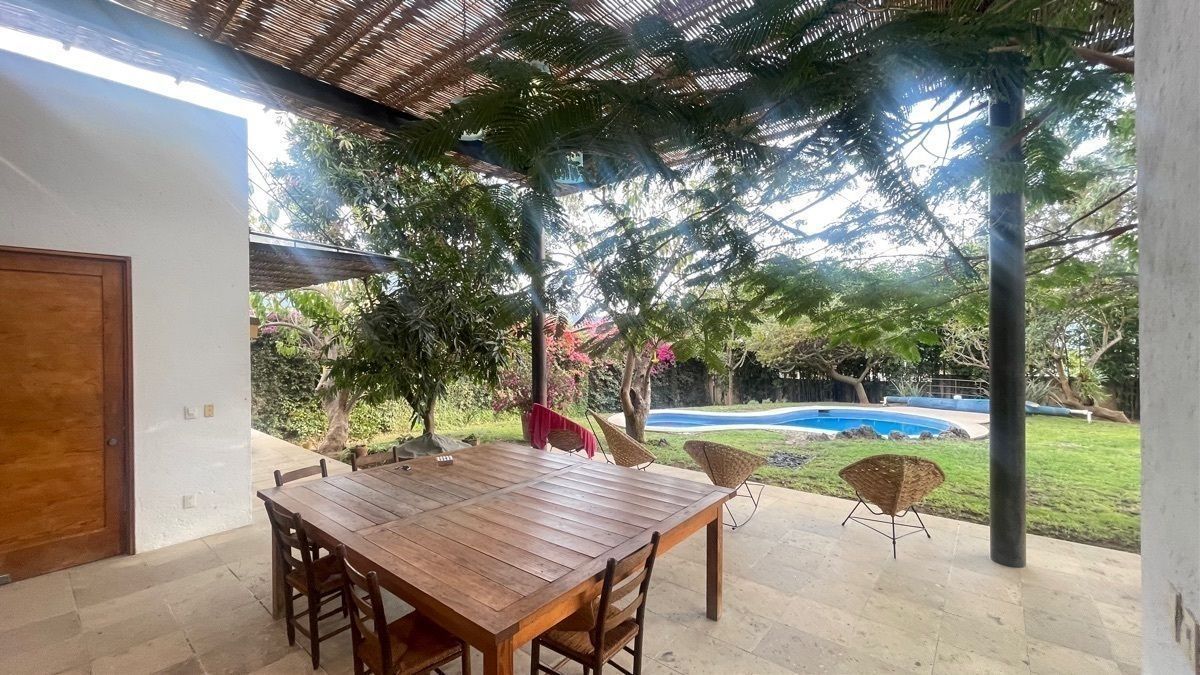 CASA CONTEMPORÂNEA À VENDA · MALINALCO, ESTADO DO MÉXICO, foto 1 de 42