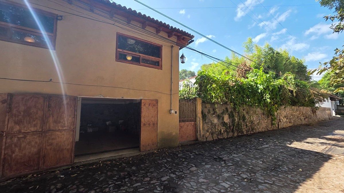House in Valle de Bravo, Valle de Bravo, photo 8 of 11