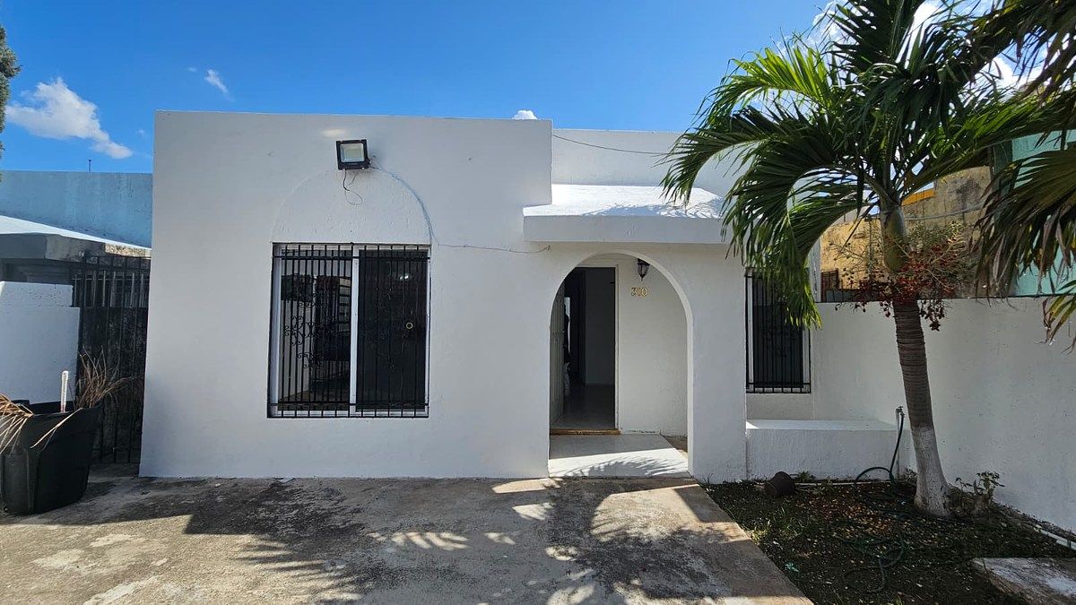 CASA PARA ALUGAR – FRANCISCO DE MONTEJO, foto 1 de 12