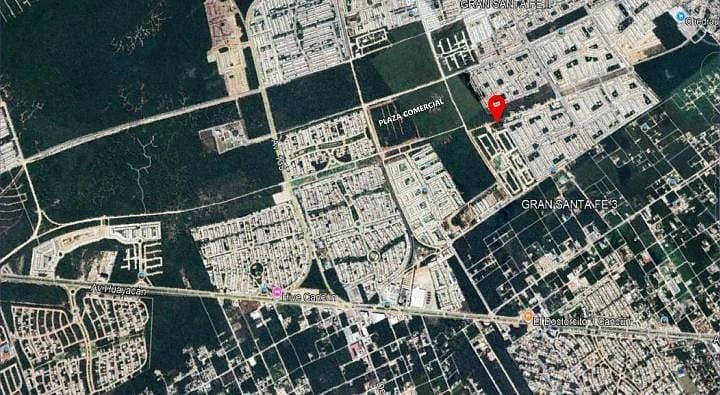 Land Los Santos of 4,689 m² in Cancún, Quintana Roo, photo 1 of 3