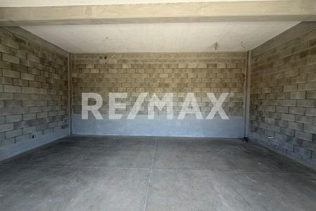 LOCAL EN RENTA DE 38 M2, CERCA DE LA GARITA DE OTAY, TIJUANA
