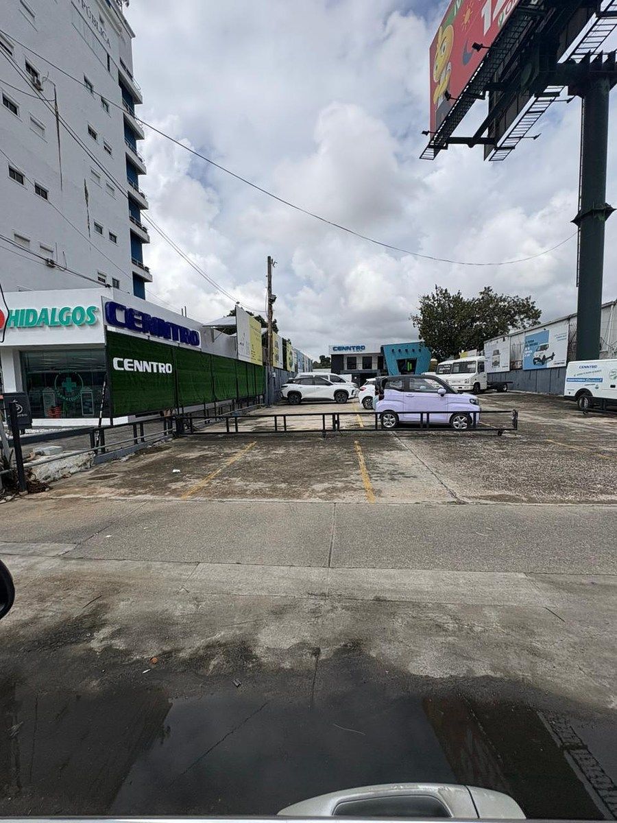 Local Comercial en El Millón, Santo Domingo Centro (Distrito Nacional), foto 2 de 12