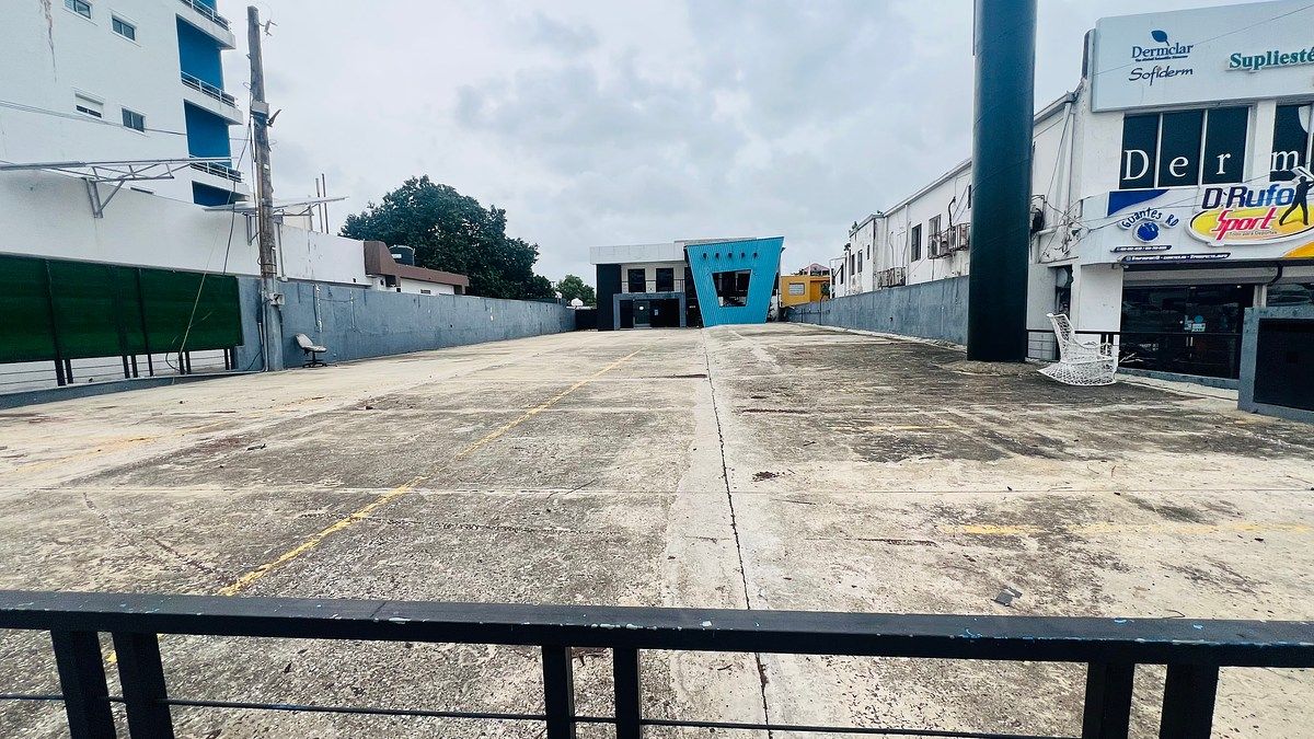 Local Comercial en El Millón, Santo Domingo Centro (Distrito Nacional), foto 10 de 12