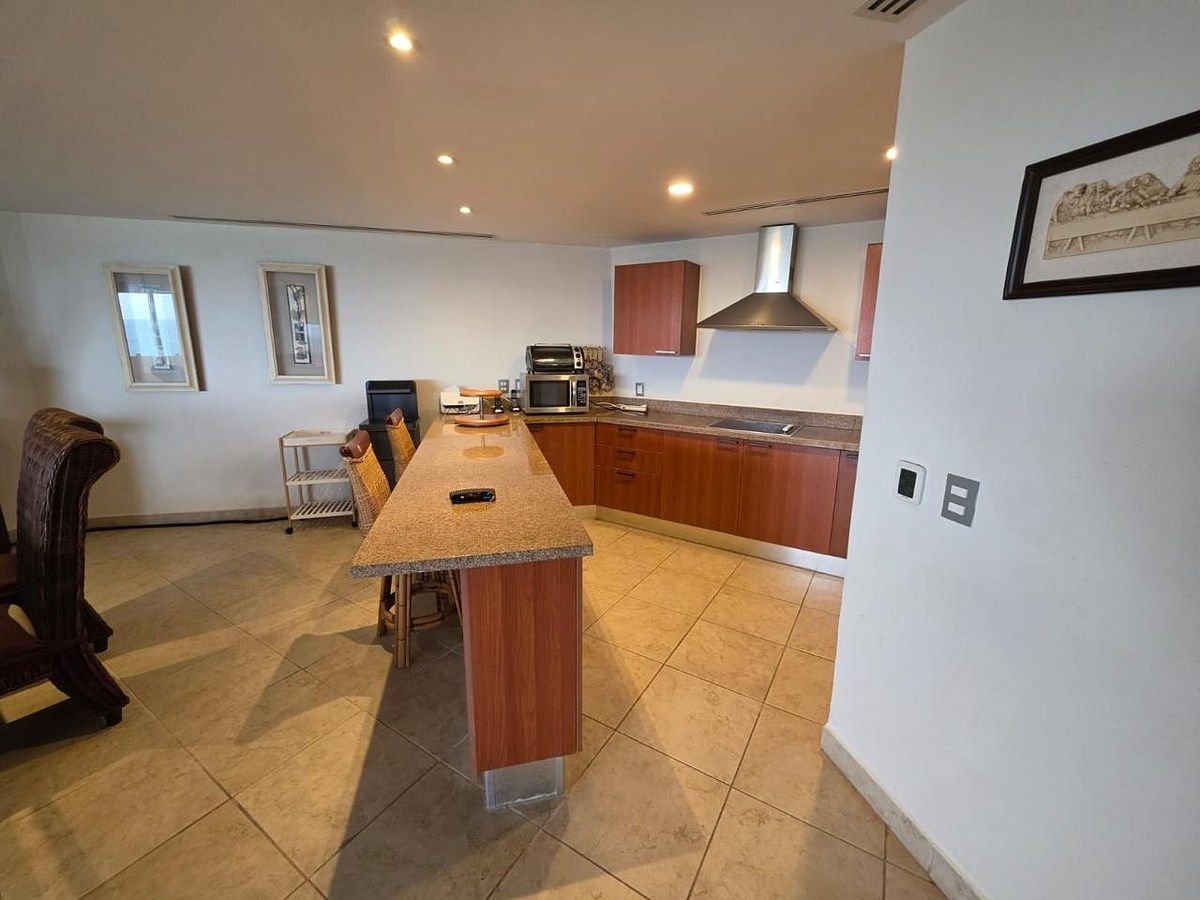 Apartment in Zona Hotelera I, Zihuatanejo de Azueta, photo 9 of 19