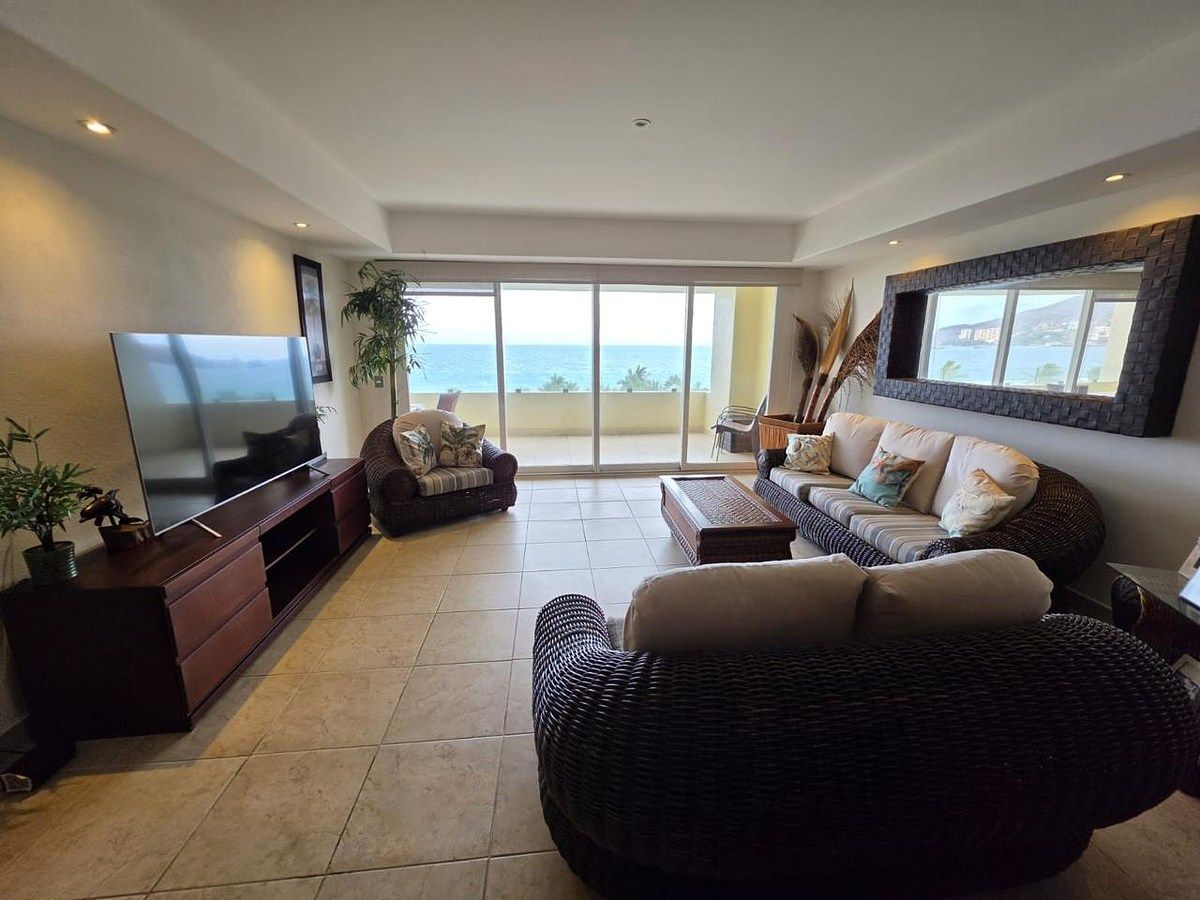 Apartment in Zona Hotelera I, Zihuatanejo de Azueta, photo 18 of 19