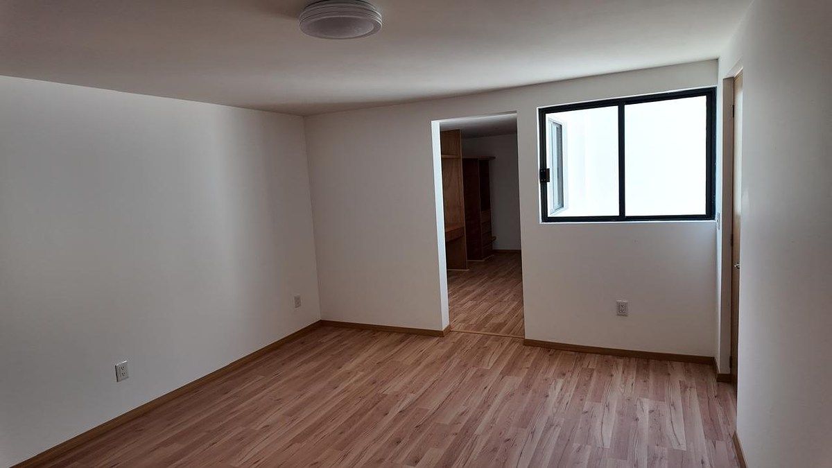 Casa em Hacienda de Echegaray, Naucalpan de Juárez, foto 14 de 28