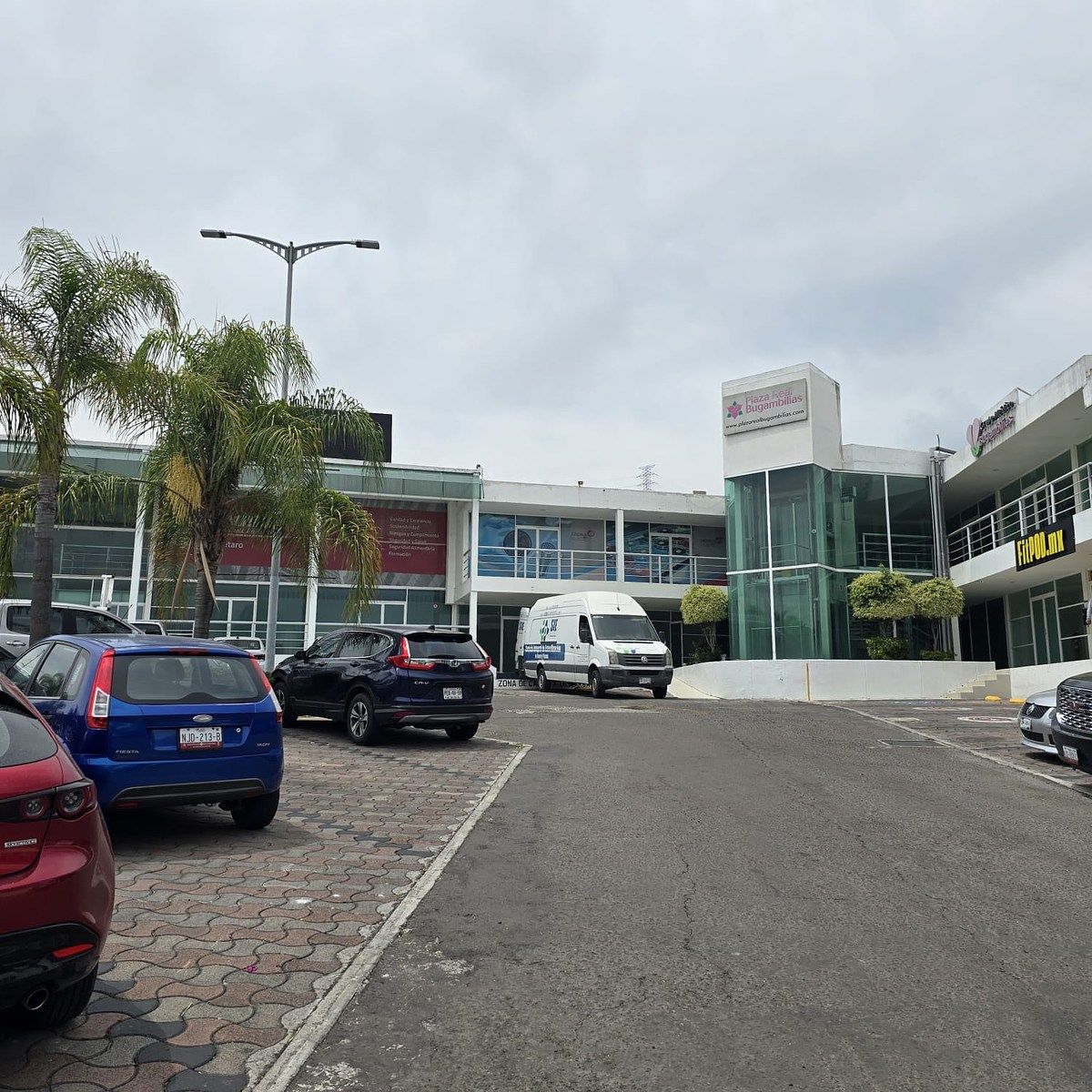 Shopping Mall Space in Los Olvera, Corregidora, photo 5 of 7