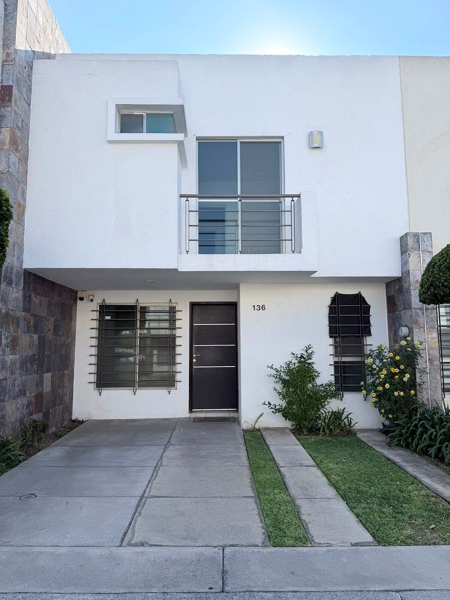 CASA À VENDA NO VALLE NORTE, foto 1 de 21