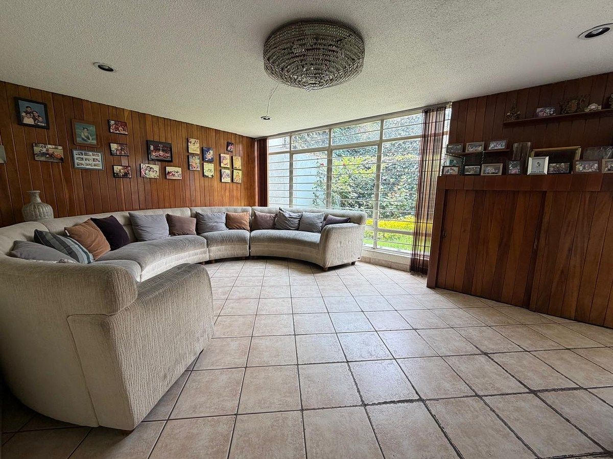 Casa em Naucalpan, Naucalpan de Juárez, foto 5 de 36