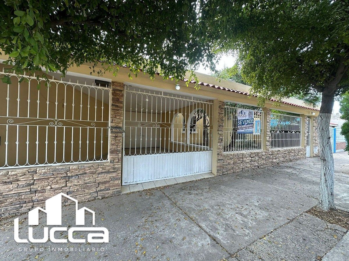 Casa en venta en Valle Dorado, foto 1 de 9