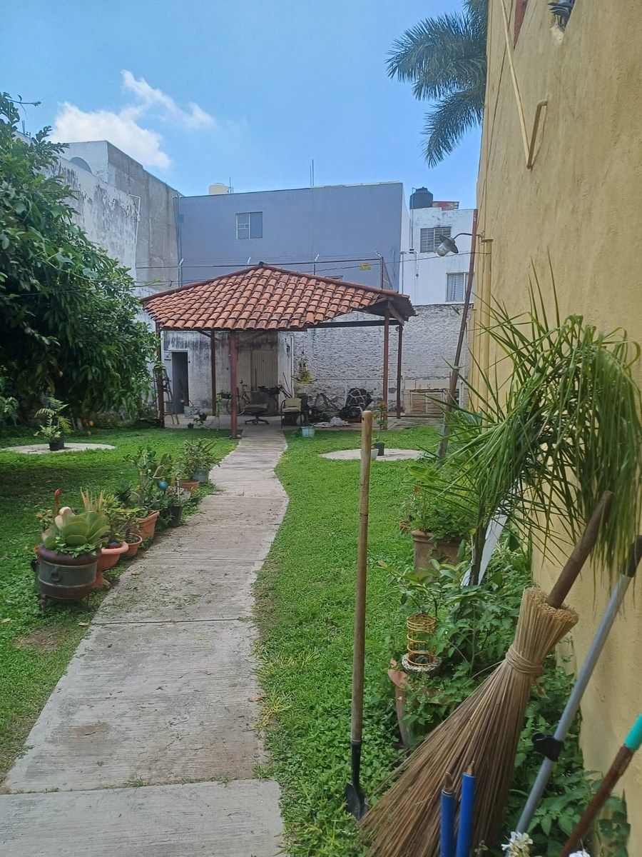 Jardin (la venta no incluye accesorios), foto 7 de 8