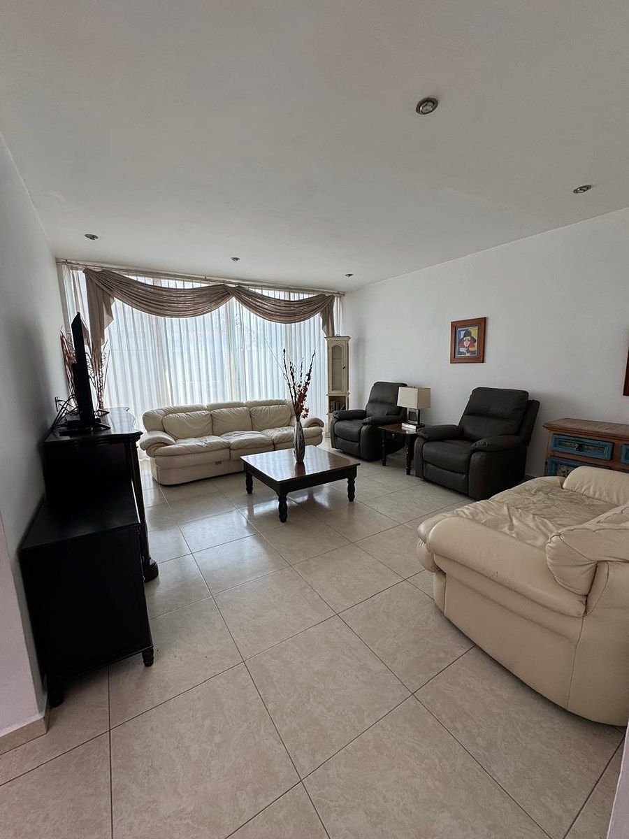 House in El Manantial, Tlajomulco de Zúñiga, photo 5 of 40