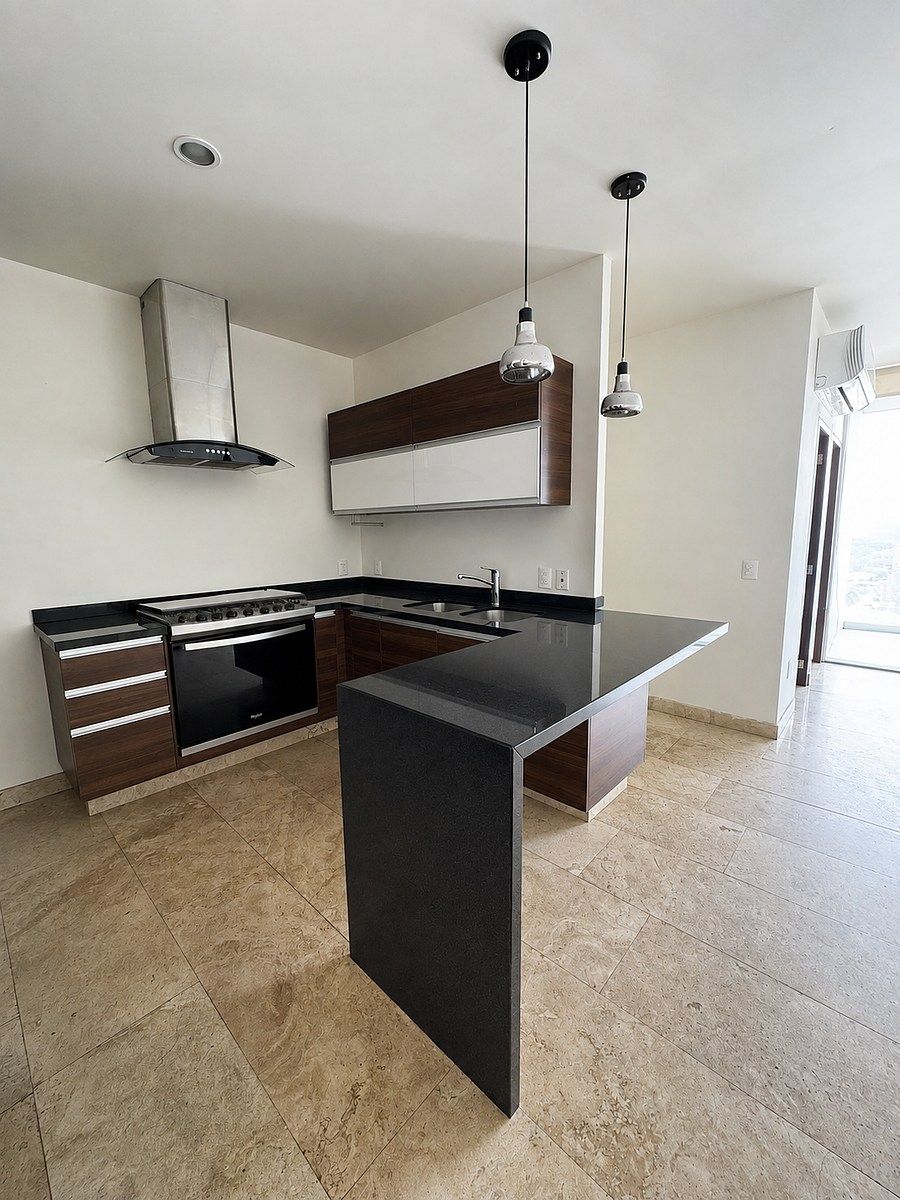 Departamento en Renta, Zona Puerta de Hierro| Excelente ubicación y vista, foto 1 de 27