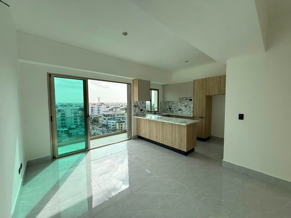 Espacioso Apartamento Airbnb Friendly de 1 Habitación en Piso 9 - Evaristo Moral, foto 1 de 31