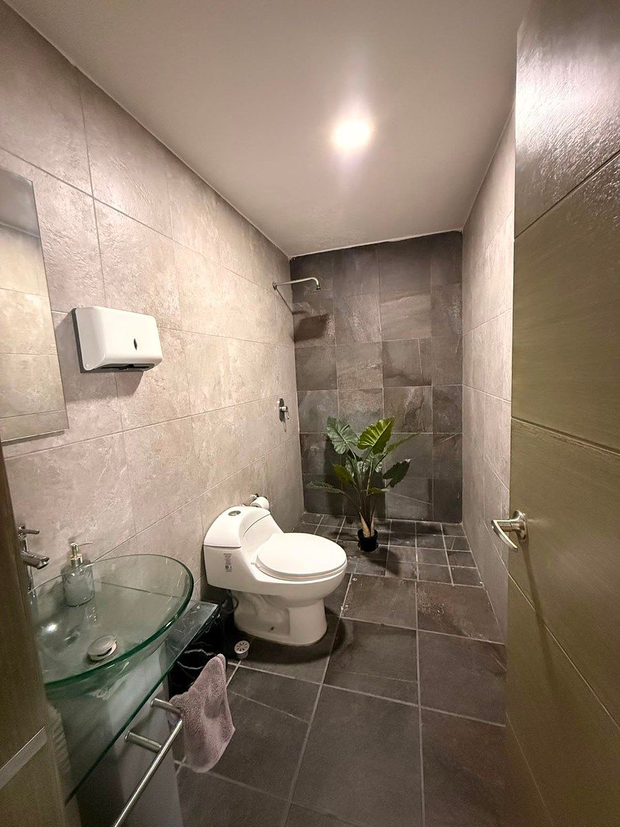 Baño completo PB, foto 11 de 30