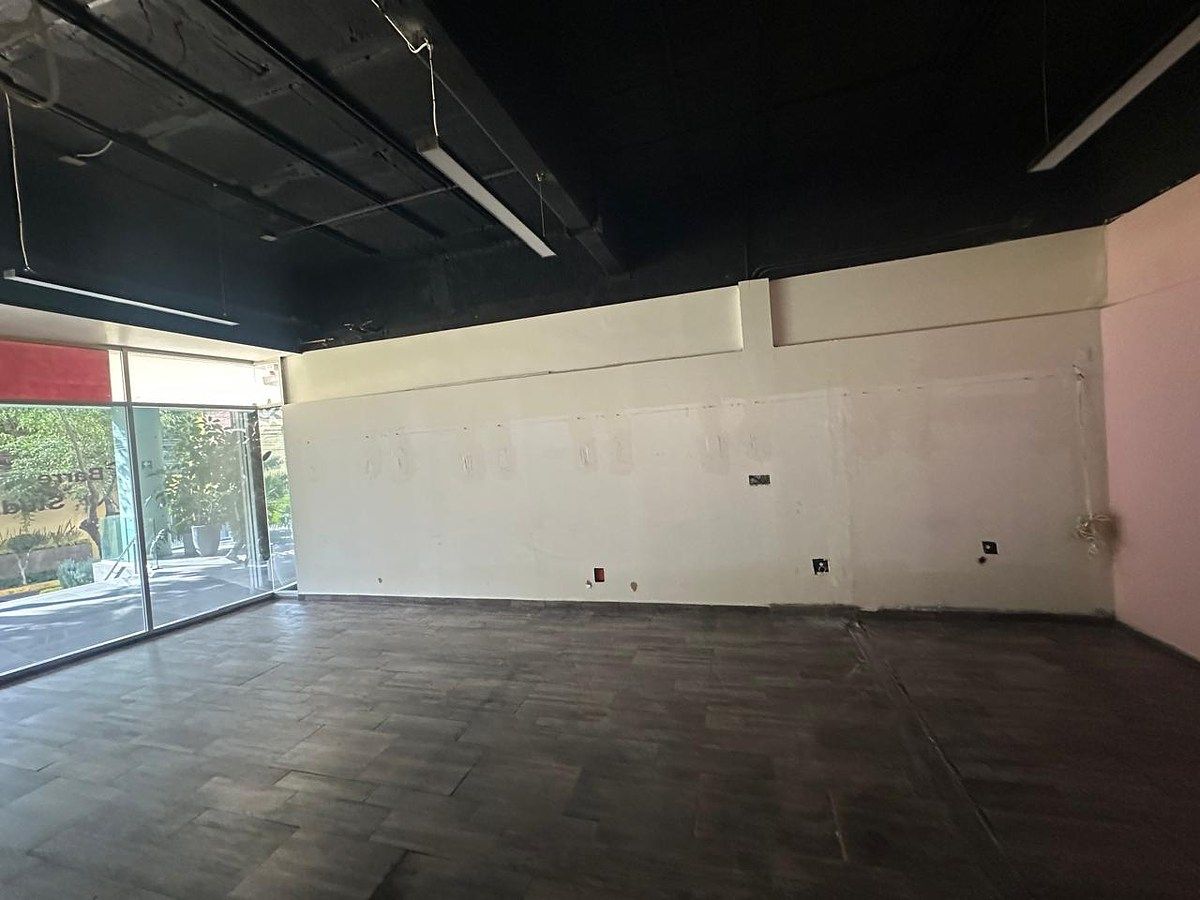 Retail Space in San Jerónimo Lídice, La Magdalena Contreras, photo 2 of 5