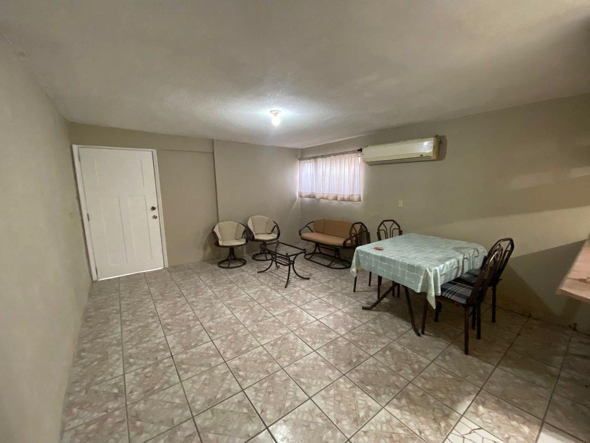 Casa em González Ortega Poniente 1, Mexicali, foto 4 de 13