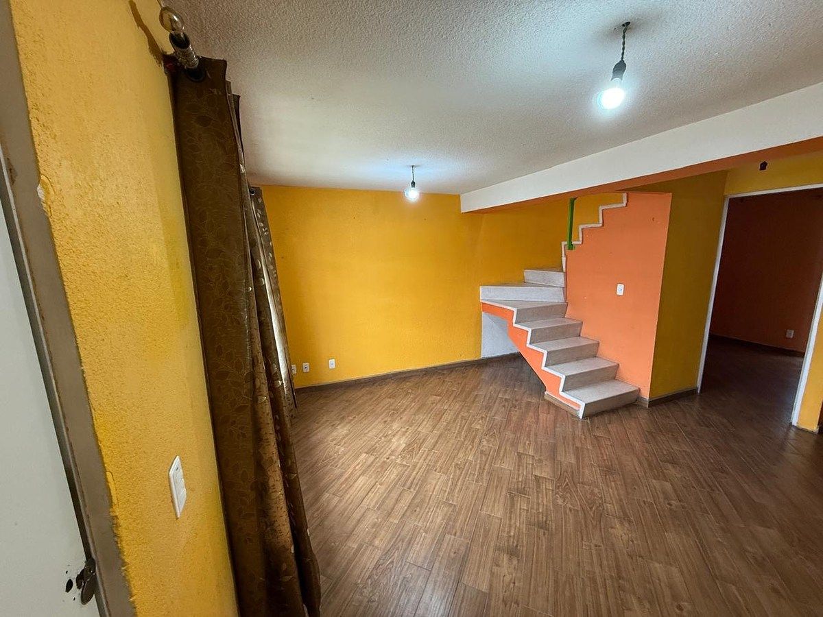 Casa en Los Sauces V, Toluca, foto 2 de 14