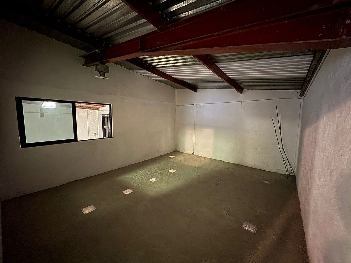 Bodega comercial en Nueva Oxtotitlán, Toluca, foto 5 de 9