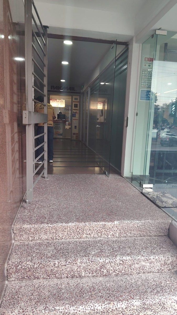 Local en centro comercial en Lomas de Tecamachalco, Naucalpan de Juárez, foto 2 de 6