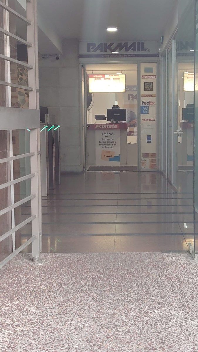 Local en centro comercial en Lomas de Tecamachalco, Naucalpan de Juárez, foto 3 de 6