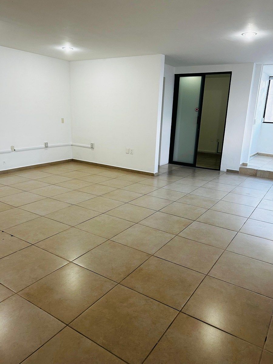 Retail Space in El Campanario, Querétaro, photo 14 of 16