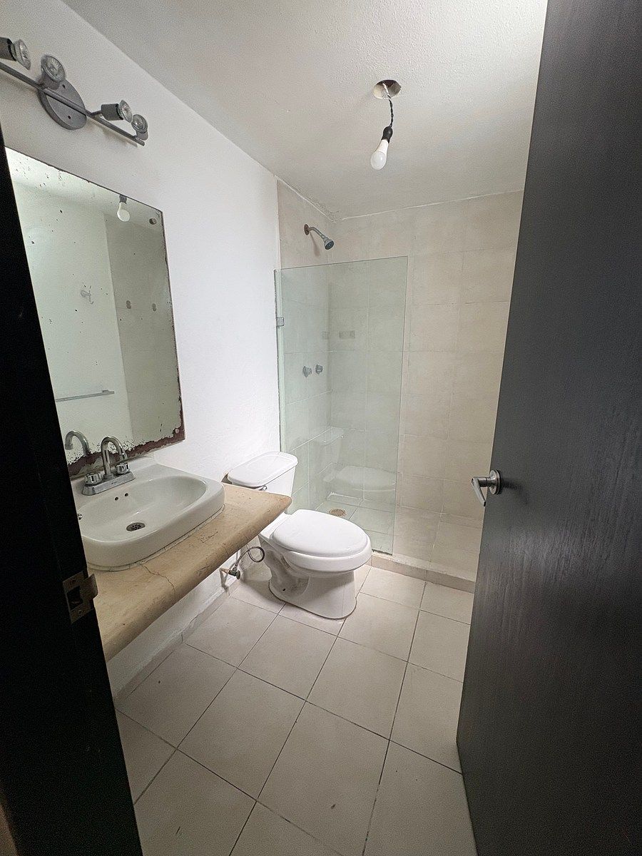Baño compartido, foto 11 de 11