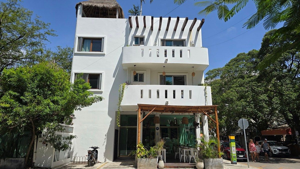 Edificio en Gonzalo Guerrero, Playa del Carmen, foto 2 de 21