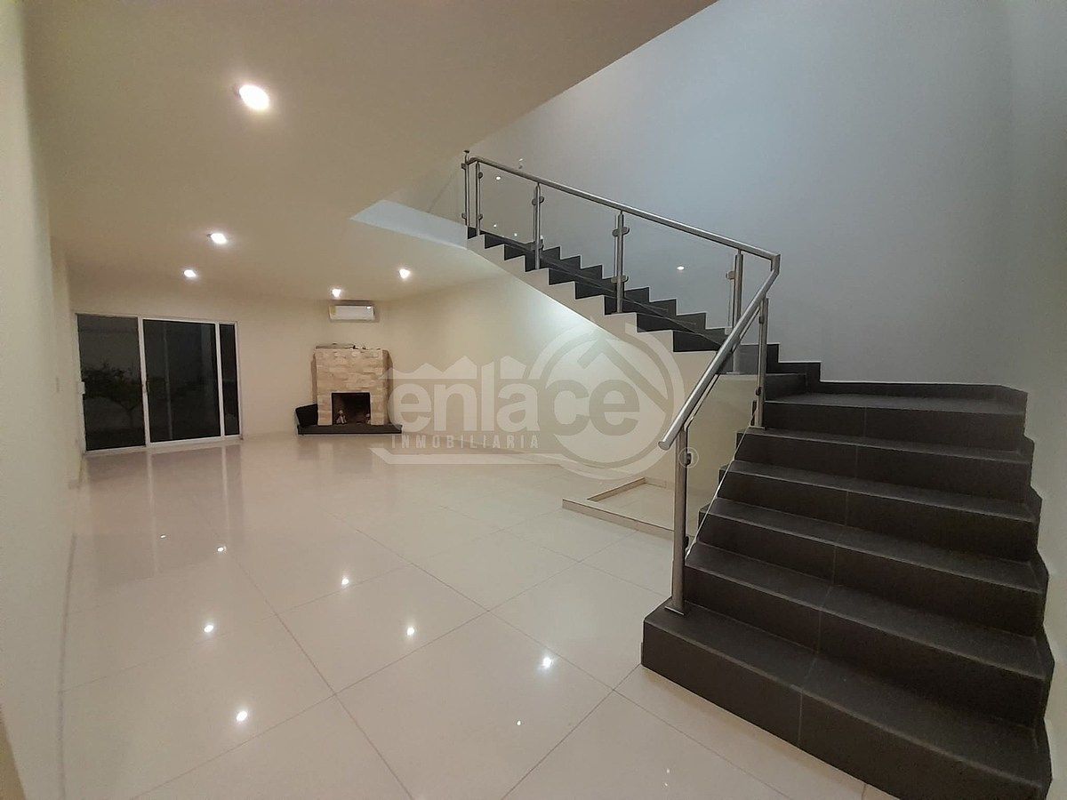 Casa em El Roble Residencial, Durango, foto 2 de 17