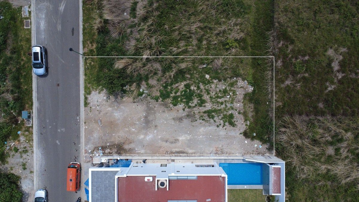 Land for Sale in Lomas de Cocoyoc, photo 1 of 13