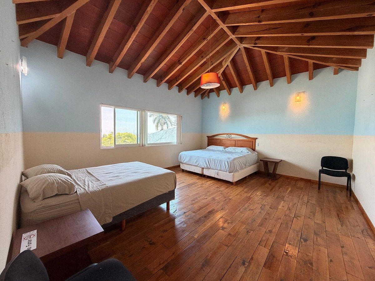 House in Lomas de Cortes, Cuernavaca, photo 4 of 48