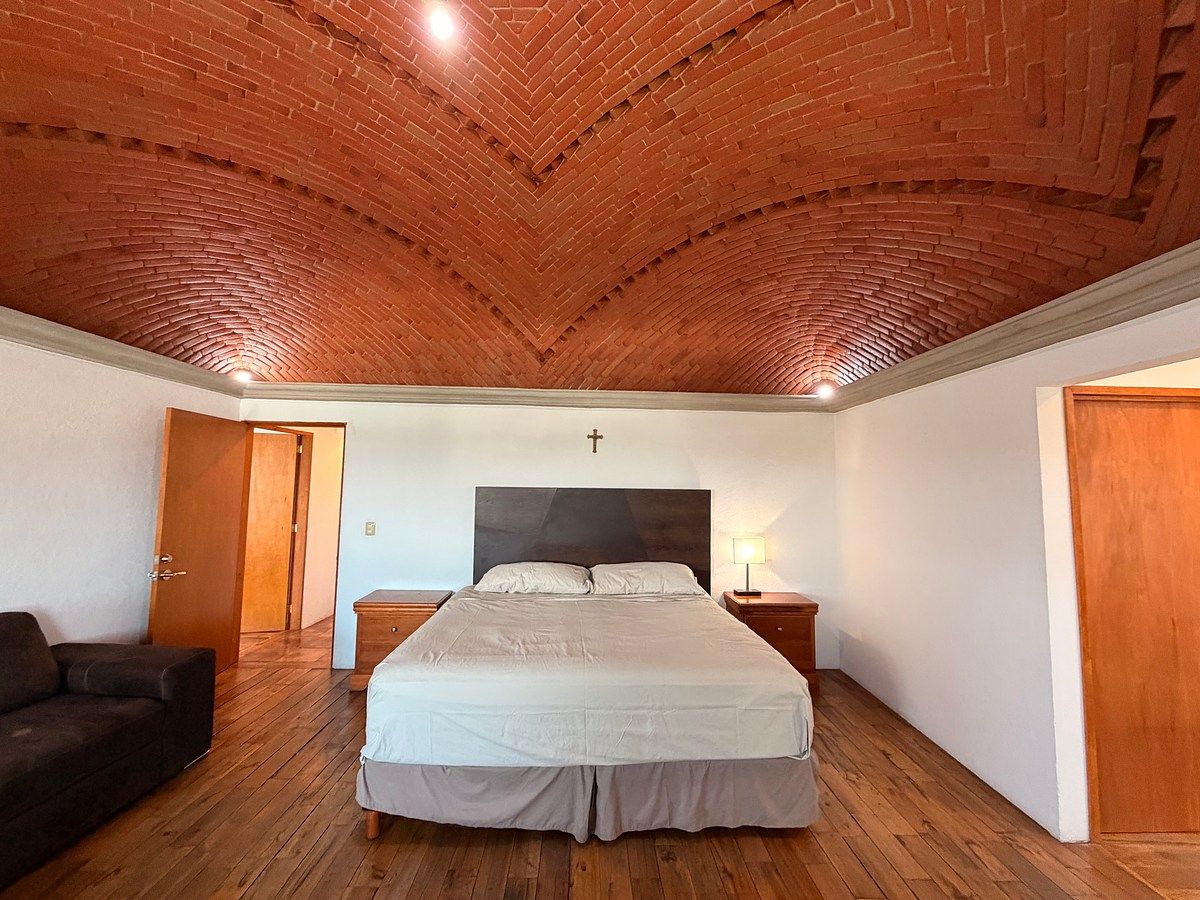 House in Lomas de Cortes, Cuernavaca, photo 8 of 48