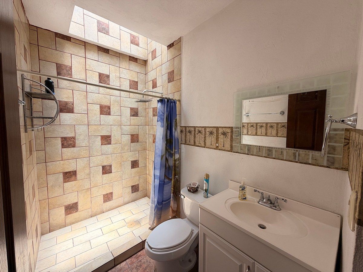 House in Lomas de Cortes, Cuernavaca, photo 17 of 48