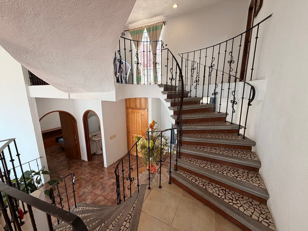 House in Lomas de Cortes, Cuernavaca, photo 19 of 48