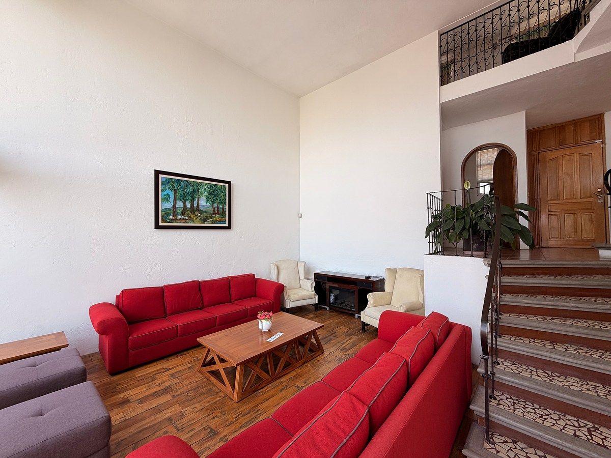 House in Lomas de Cortes, Cuernavaca, photo 27 of 48
