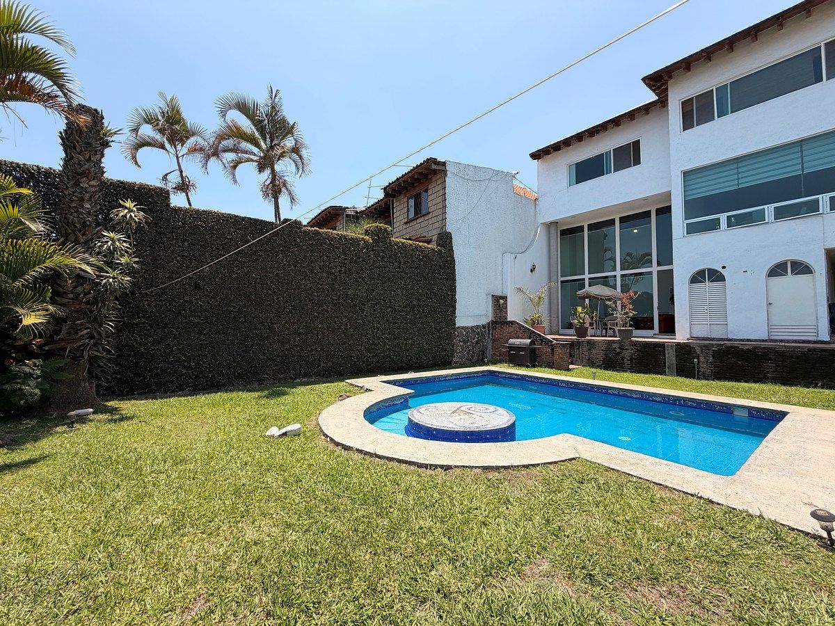House in Lomas de Cortes, Cuernavaca, photo 33 of 48