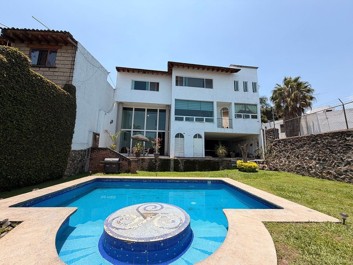 House in Lomas de Cortes, Cuernavaca, photo 34 of 48