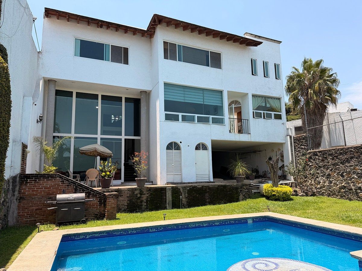 House in Lomas de Cortes, Cuernavaca, photo 35 of 48