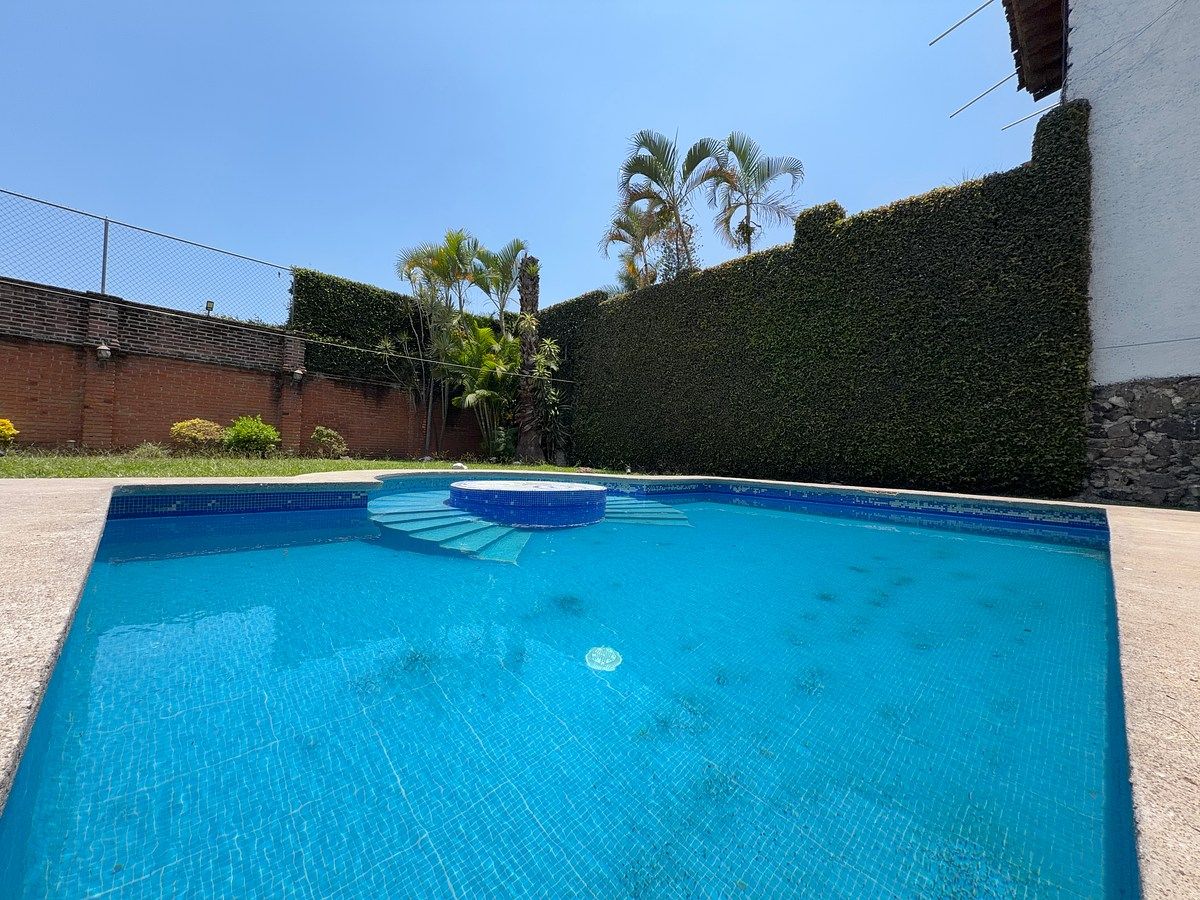 House in Lomas de Cortes, Cuernavaca, photo 43 of 48