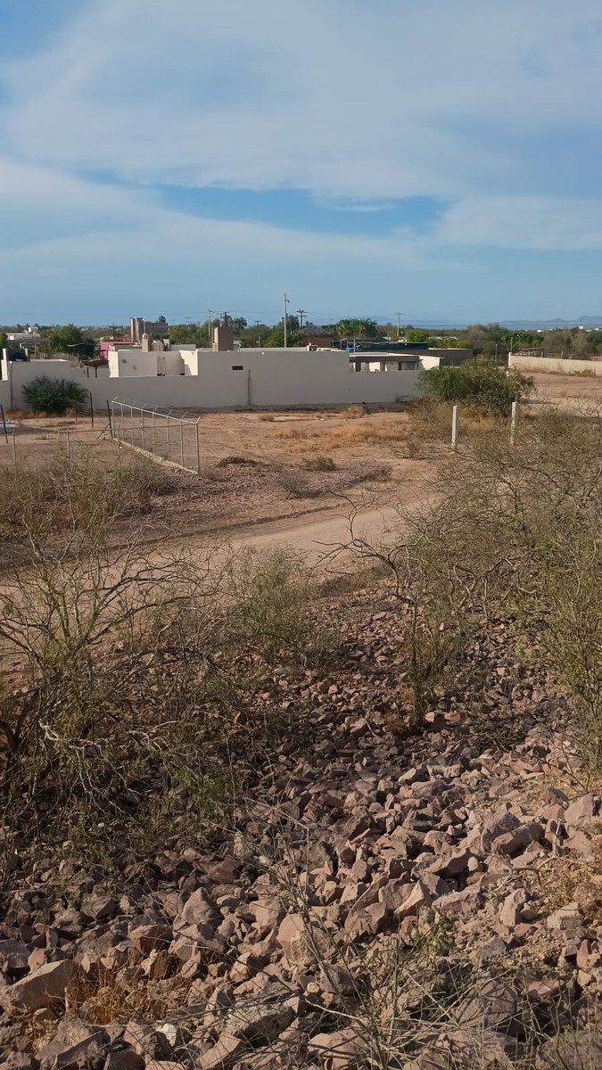 Lot in El Centenario, La Paz, photo 2 of 5